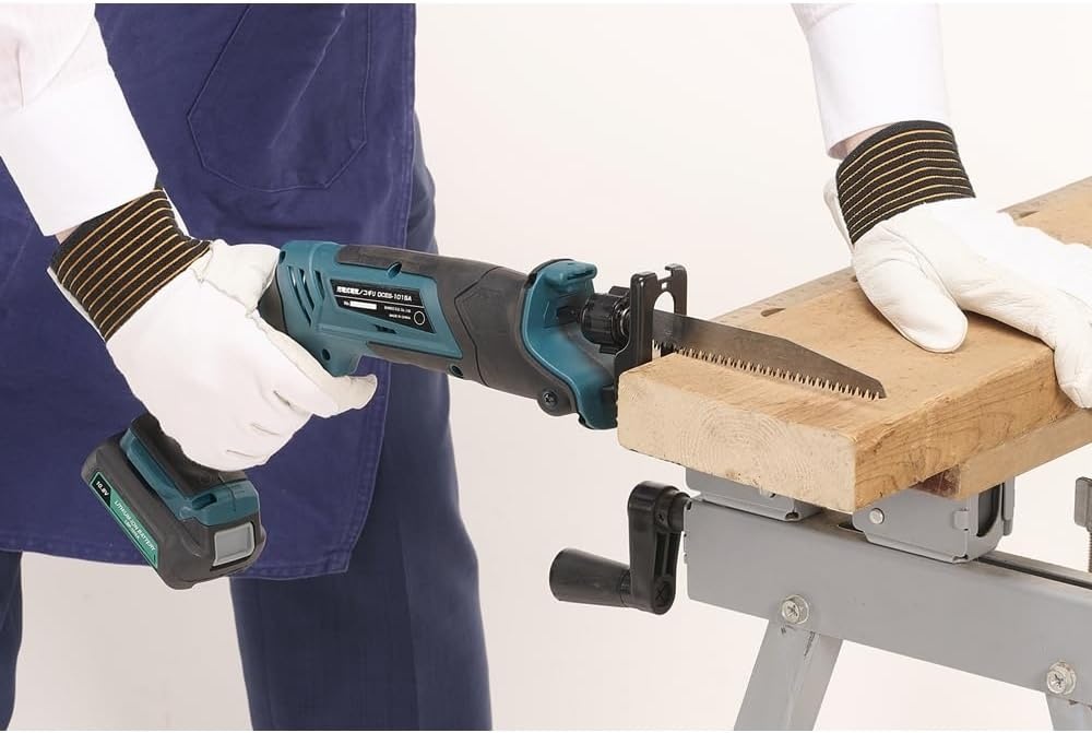 充電式電気ノコギリ DCES-1015A - 画像3